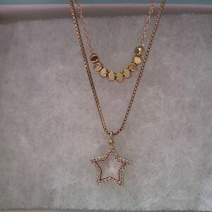 Gold Star Pendant Necklace